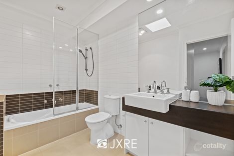 Property photo of 35 Evergreen Boulevard Clayton South VIC 3169