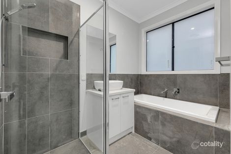 Property photo of 21 Waratah Street Beveridge VIC 3753