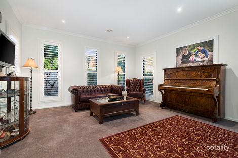 Property photo of 14 Sugarloaf Drive Macleod VIC 3085