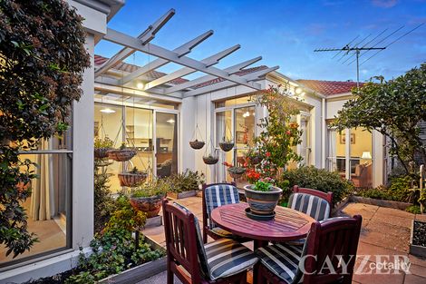 Property photo of 18 Park Square Port Melbourne VIC 3207