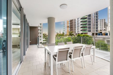 301/25 Breaker St, Main Beach, QLD 4217