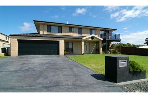13 Wave St, Eden, NSW 2551