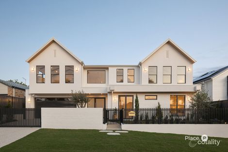 62 Palm Ave, Holland Park West, QLD 4121