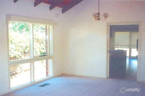 Property photo of 2/15 Violet Grove Hawthorn VIC 3122