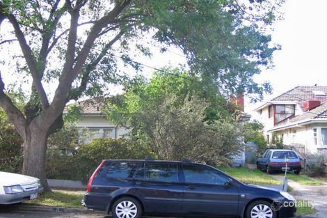 8 Hayes Rd, Strathmore, VIC 3041