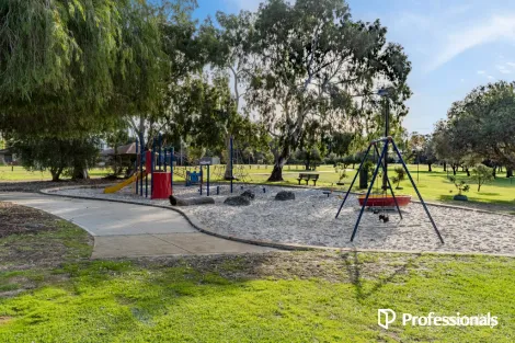 Property photo of 50B Thorburn Avenue Beechboro WA 6063