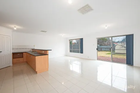 1a Gum Ave, Dry Creek, SA 5094