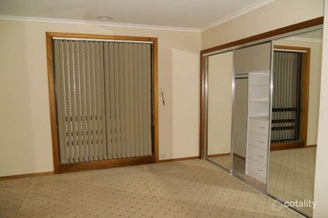Property photo of 14 Dixon Court Altona Meadows VIC 3028