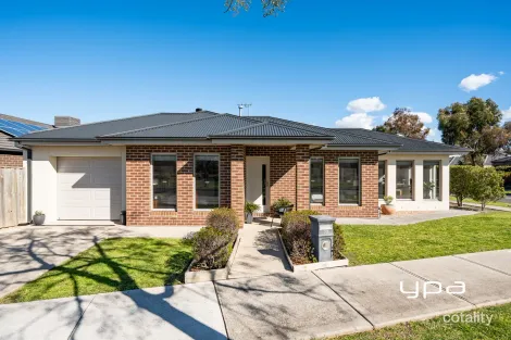 Property photo of 32 Mountview Drive Diggers Rest VIC 3427