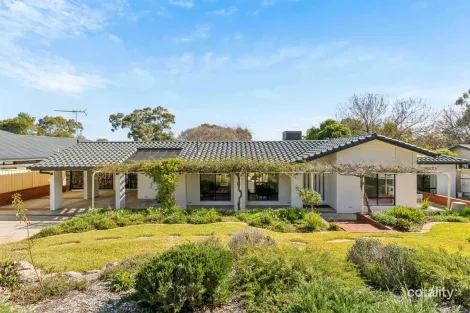 7 Chapman Ave, Salisbury Heights, SA 5109