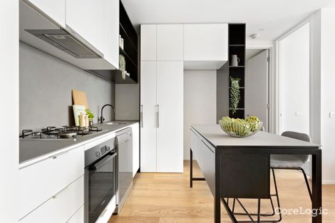 Property photo of 507/28 Riddell Parade Elsternwick VIC 3185