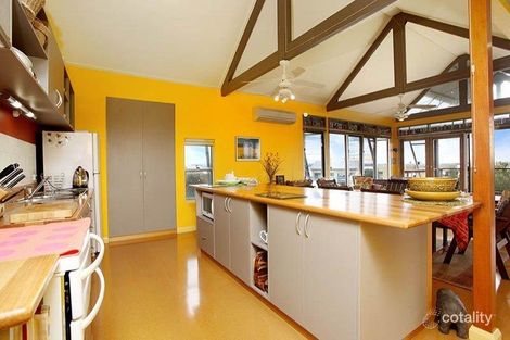 Property photo of 8 Sidney Parade Hindmarsh Island SA 5214