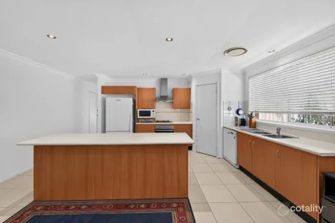 Property photo of 6 Tooloom Close Woongarrah NSW 2259