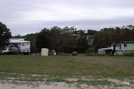 Property photo of 4 Deviot Street Macleay Island QLD 4184