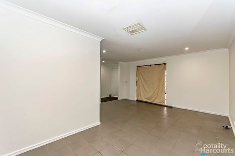Property photo of 31 Westerly Crescent Heathridge WA 6027