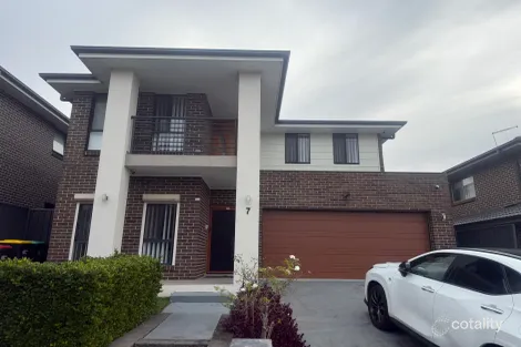 7 Steenson St, Edmondson Park, NSW 2174