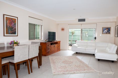 Property photo of 9/11 Tripcony Place Wakerley QLD 4154