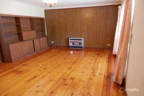 Property photo of 8 Newbury Crescent Paralowie SA 5108