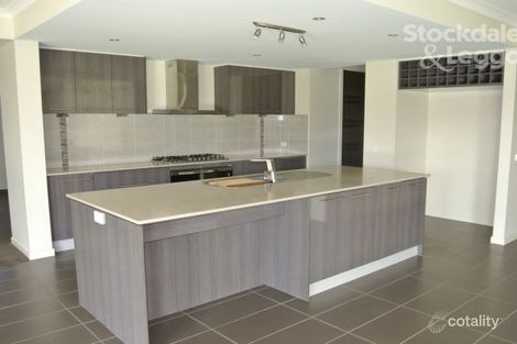 Property photo of 7 Conn Court Darley VIC 3340