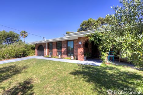 Property photo of 40 Waterloo Crescent Lesmurdie WA 6076