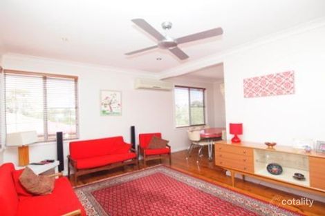 Property photo of 2 Tulkaba Street Belmont North NSW 2280