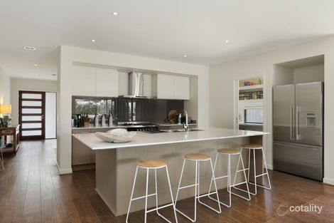 Property photo of 16 Parkfield Court Deer Park VIC 3023