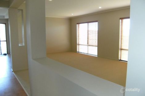 Property photo of 10 Penneshaw Crescent Ormeau QLD 4208