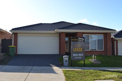 Property photo of 10 Pointer Drive Pakenham VIC 3810