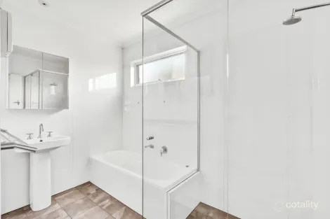 Property photo of 40 Annesley Avenue Trinity Gardens SA 5068