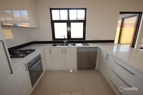 Property photo of 2/46 Euston Road Hughesdale VIC 3166