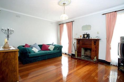 Property photo of 21 Savige Street Newport VIC 3015