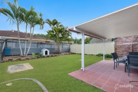 9/15 Adventure Ave, Oxenford, QLD 4210
