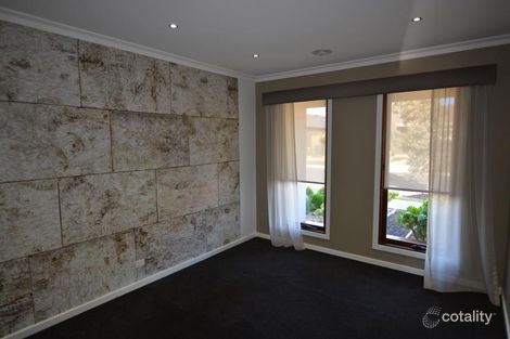 Property photo of 7 Cavalier Drive Craigieburn VIC 3064
