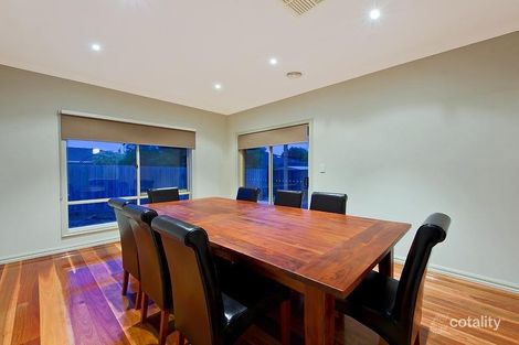 Property photo of 21 Melfin Drive Hillside VIC 3037