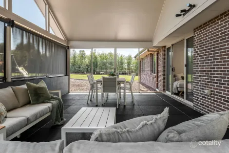 Property photo of 9 Skyline Avenue Grindelwald TAS 7277