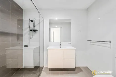 Property photo of 2/14 Andersch Street Casey ACT 2913