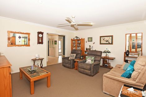 Property photo of 10 Gallery Court Kawungan QLD 4655