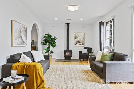 Property photo of 15 Oaklands Crescent Frankston VIC 3199