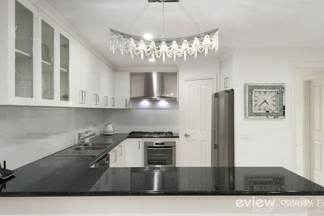 Property photo of 34 Sallybrook Circuit Narre Warren VIC 3805