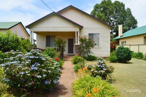 12 Tenterden St, Guyra, NSW 2365