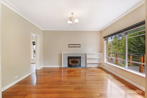 Property photo of 136 Lincoln Road Croydon VIC 3136