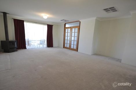 Property photo of 4 Grange Court Kingsley WA 6026