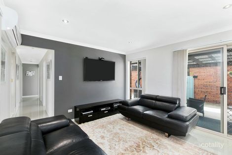 Property photo of 33 Macleay Crescent Tingalpa QLD 4173