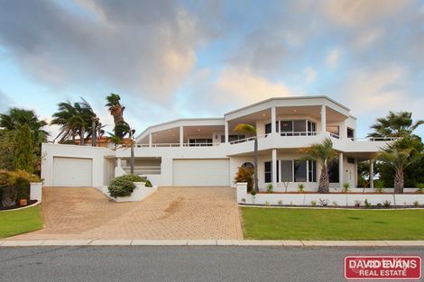 Property photo of 2 Warringah Close Kallaroo WA 6025