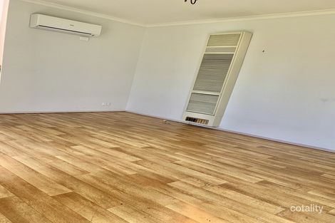 Property photo of 95 Moonstone Circuit St Albans VIC 3021