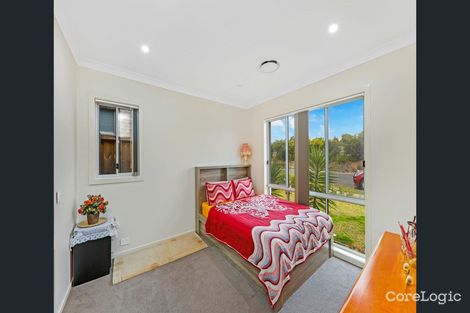 Property photo of 28 Faulkner Way Edmondson Park NSW 2174