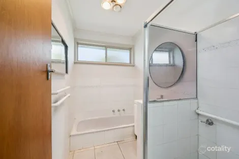 Property photo of 62 Adam Street Golden Square VIC 3555