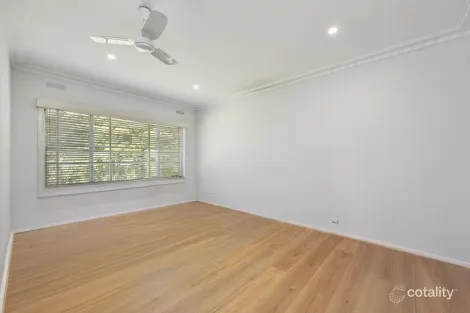 Property photo of 62 Adam Street Golden Square VIC 3555