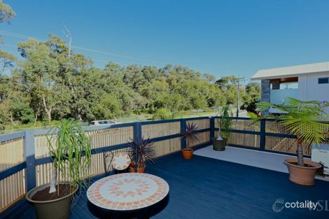 Property photo of 427 North Beach Road Karrinyup WA 6018