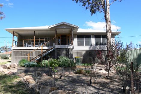 Property photo of 20 Cummerford Road Glen Aplin QLD 4381